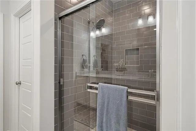 $485,000 | 2939 Southwest Arbor Tree Drive, Lee's Summit, MO 64082