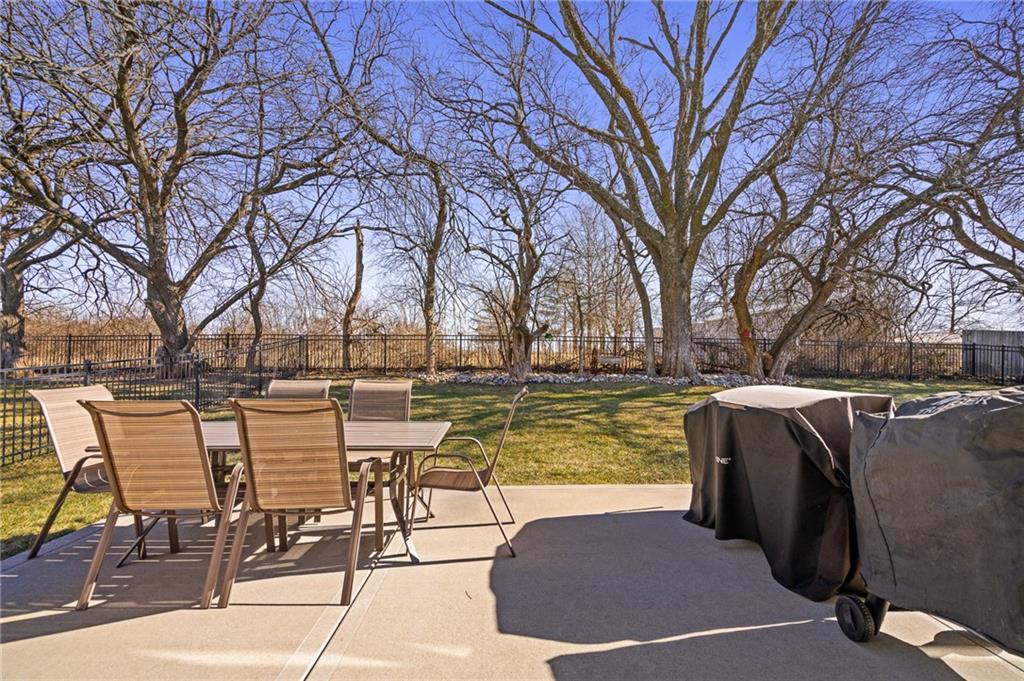 2939 Southwest Arbor Tree Drive Lee's Summit, MO 64082 - Photo 54 of 65