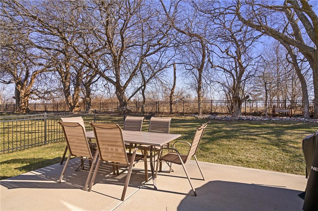 2939 Southwest Arbor Tree Drive Lee's Summit, MO 64082 - Photo 55 of 65