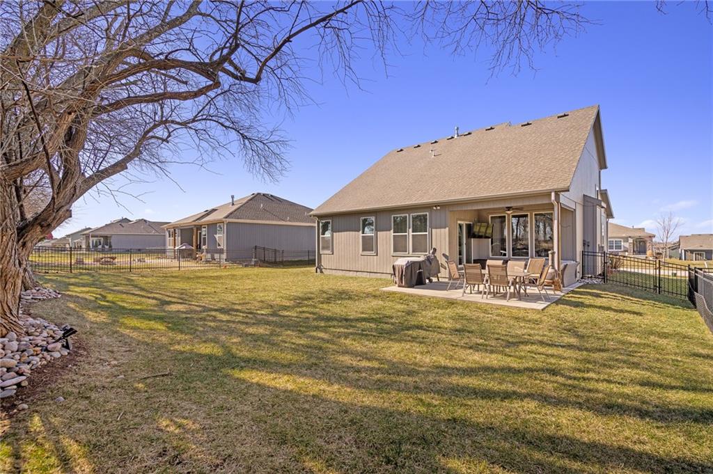 2939 Southwest Arbor Tree Drive Lee's Summit, MO 64082 - Photo 57 of 65