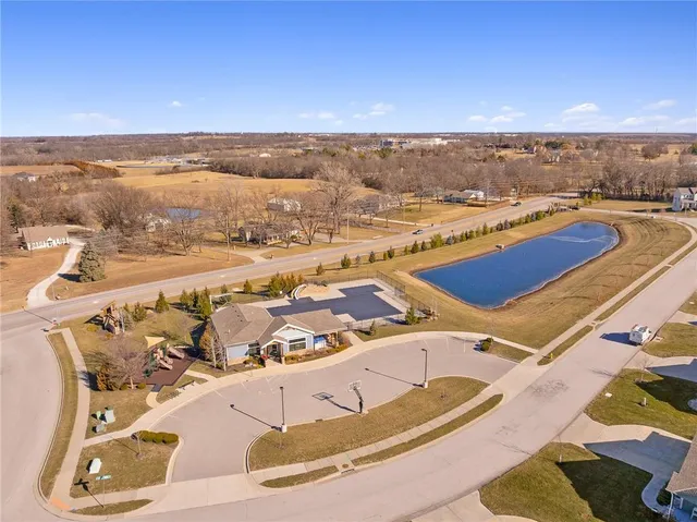 $485,000 | 2939 Southwest Arbor Tree Drive, Lee's Summit, MO 64082