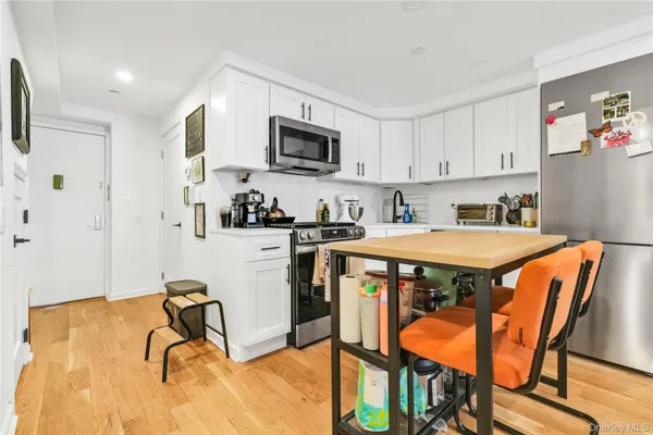 $2,129,000 | 28-05 21st Avenue, Unit 3 | Astoria