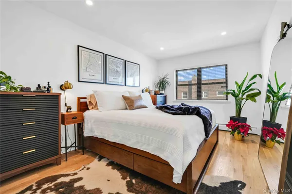 $2,129,000 | 28-05 21st Avenue, Unit 3 | Astoria