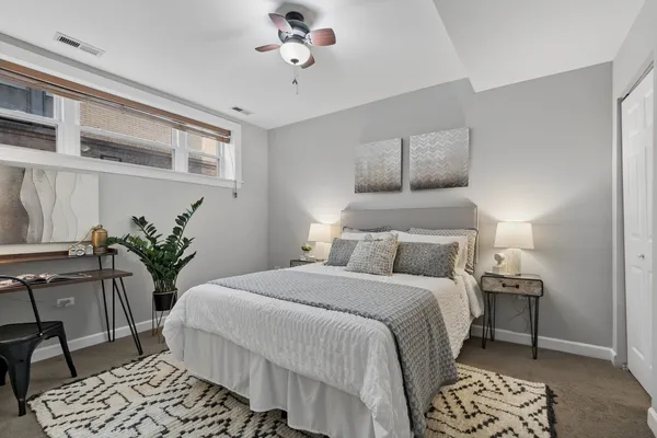 $295,000 | 4638 North Albany Avenue, Unit 1E, Chicago, IL 60625