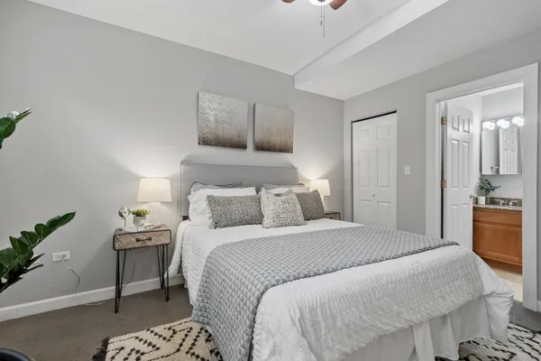 $295,000 | 4638 North Albany Avenue, Unit 1E, Chicago, IL 60625