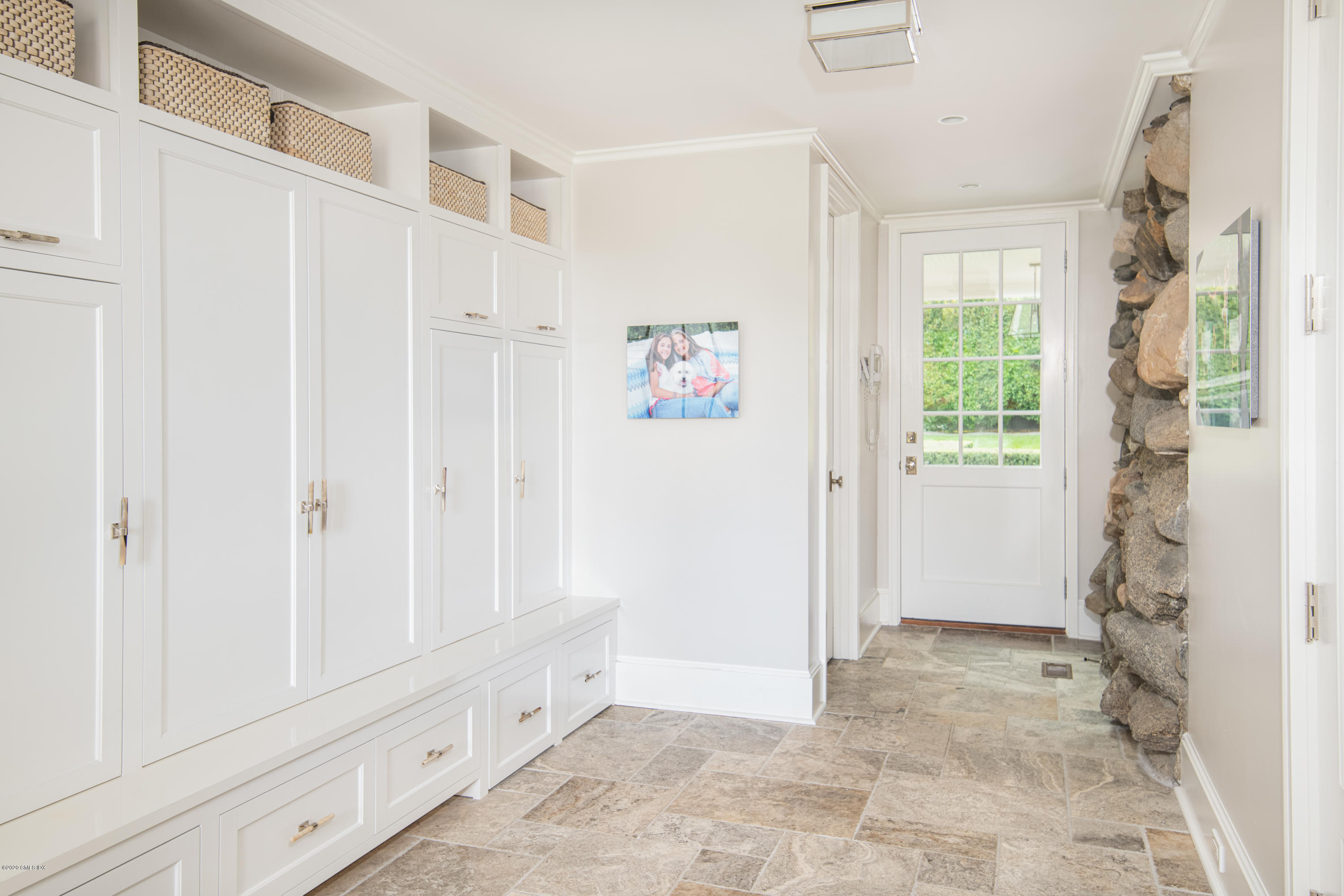 Undisclosed Address Greenwich, CT 06830 - Photo 22 of 30 a view of an empty room