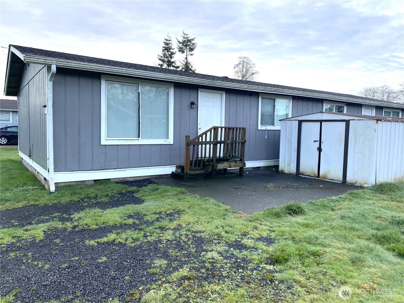 a view of backyard of house
