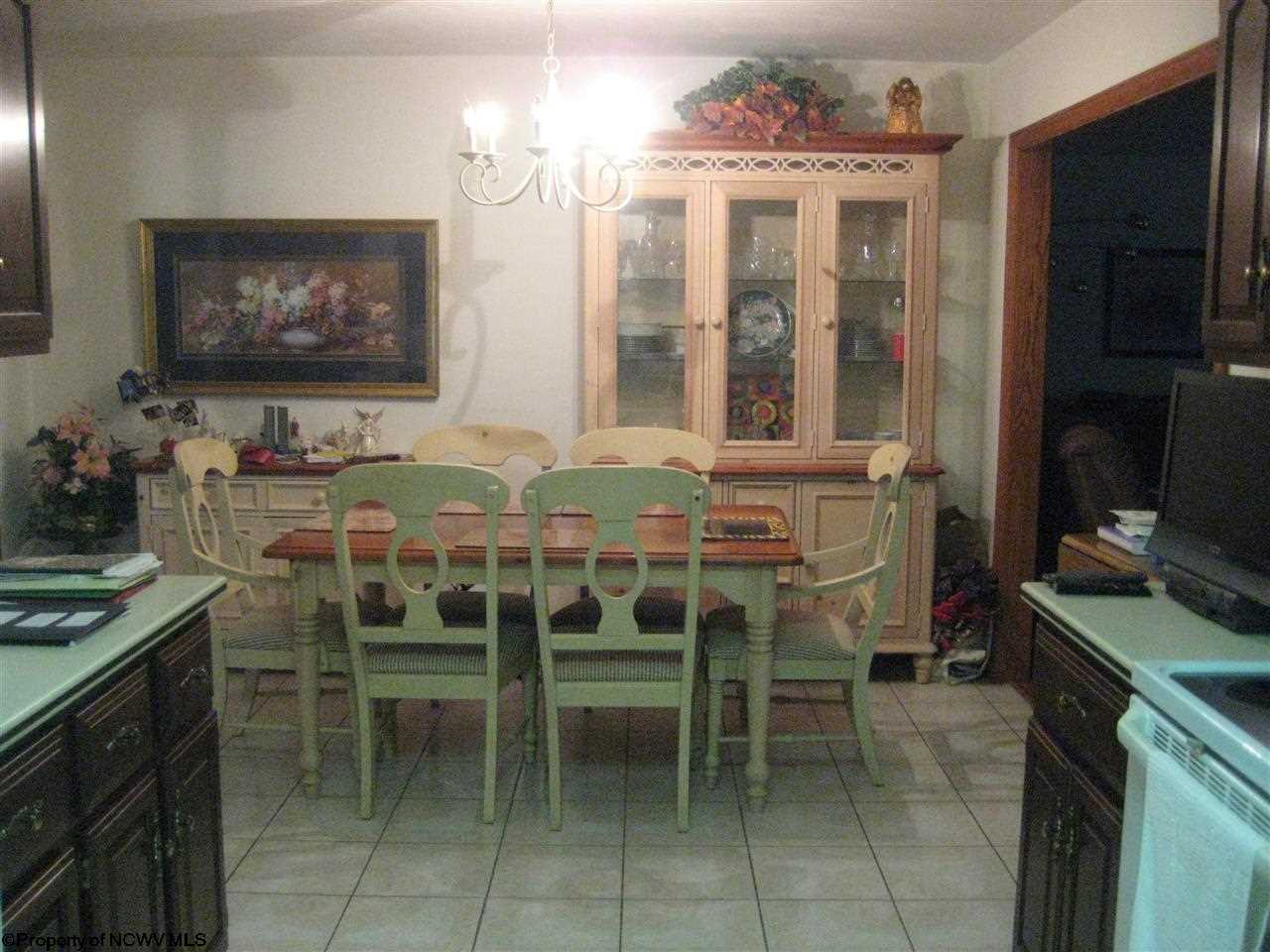 150 Country Club Road Clarksburg, WV 26301 - Photo 4 of 20 Gallery Image 4