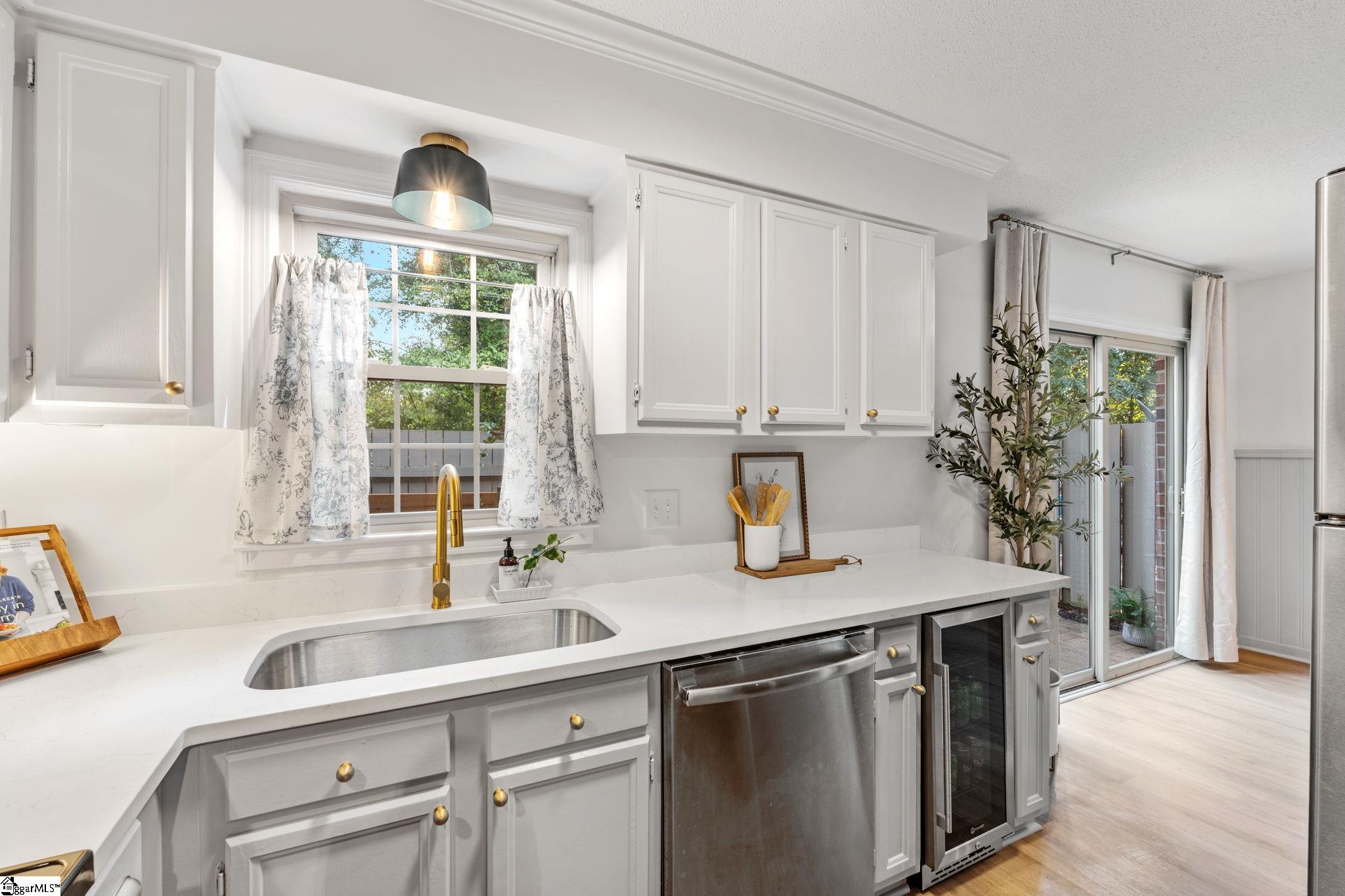 710 Hunts Bridge Road, Unit 21 Greenville, SC 29617 - Photo 11 of 31 Gallery Image 11