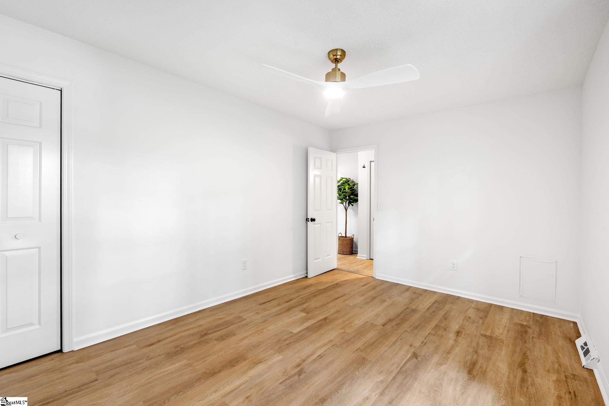 710 Hunts Bridge Road, Unit 21 Greenville, SC 29617 - Photo 23 of 31 Gallery Image 23