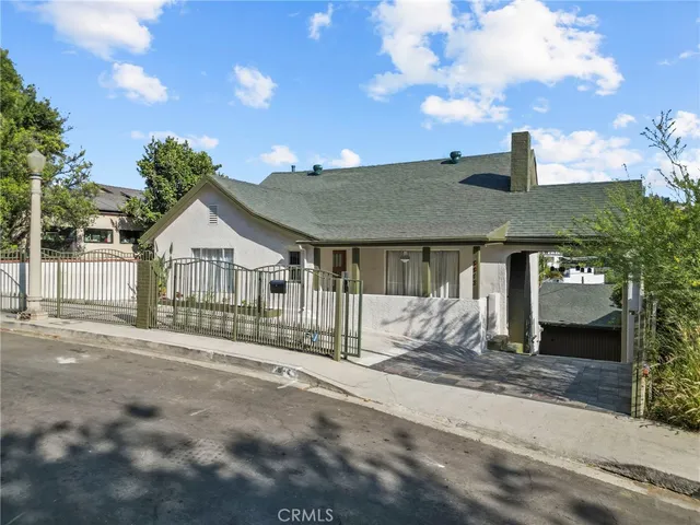 $1,199,000 | 3812 Roderick Road, Los Angeles, CA 90065