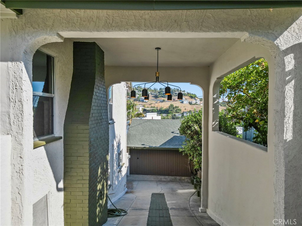 3812 Roderick Road Los Angeles, CA 90065 - Photo 41 of 45