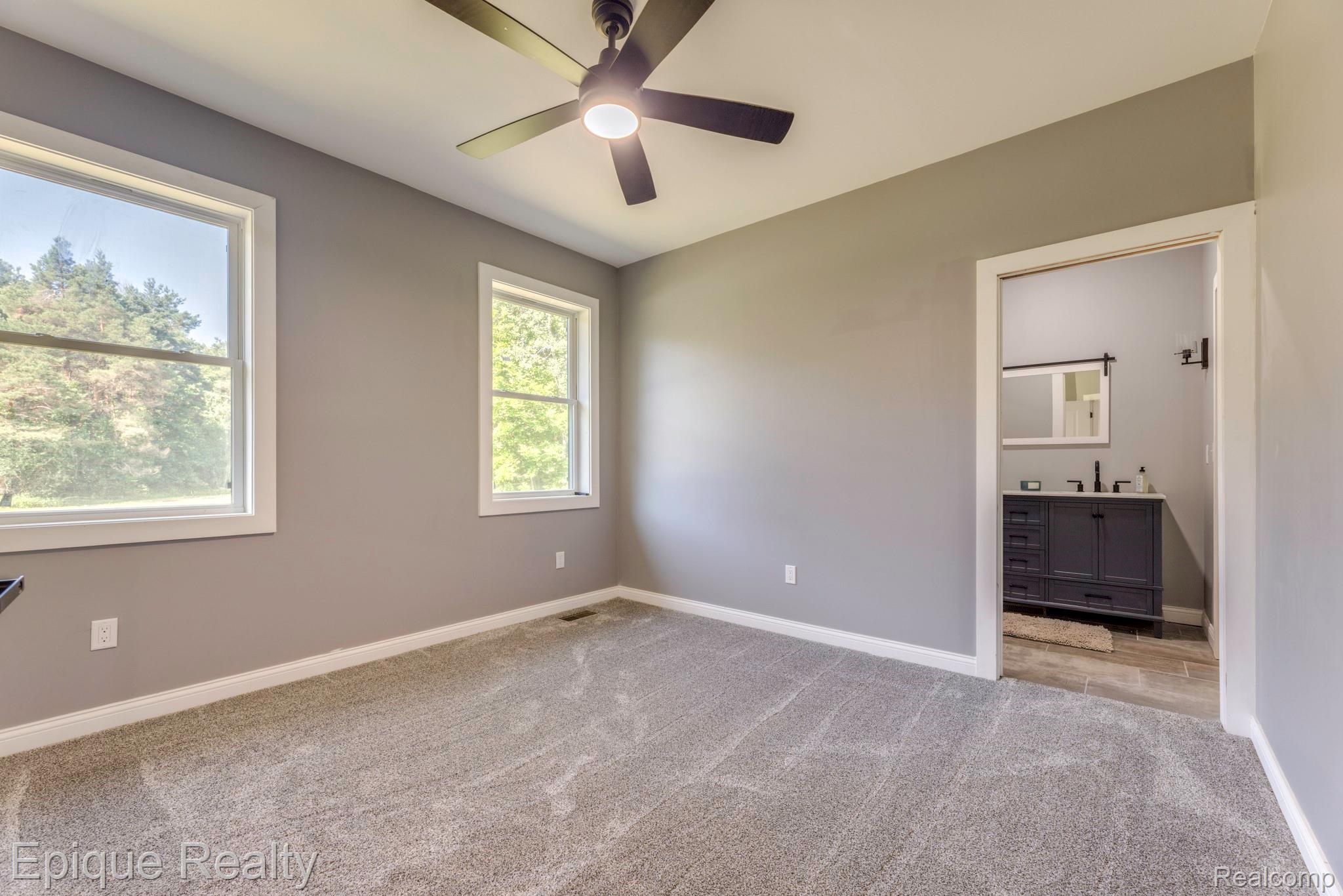 4697 Emmett Road Emmett, MI 48022 - Photo 27 of 62 4697 Emmett Rd (36 of 62).jpg