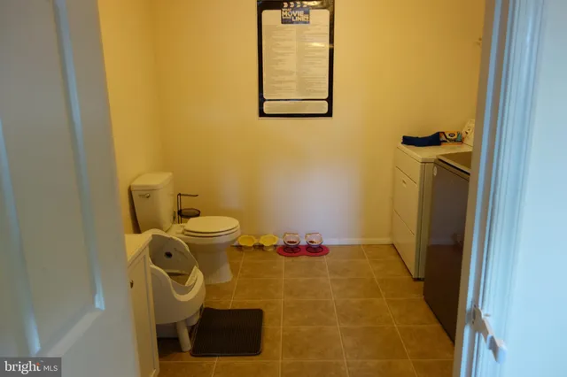 $300,000 | 3834 Mountain Shadow Circle, Fayetteville, PA 17222