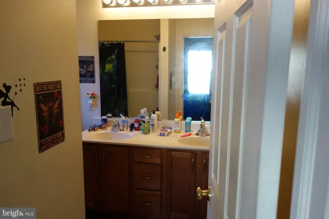 $300,000 | 3834 Mountain Shadow Circle, Fayetteville, PA 17222