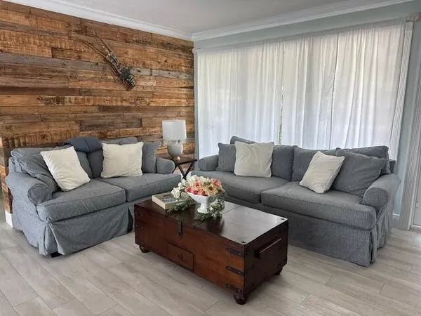 $5,000 | 908 Southeast 10th Street, Deerfield Beach, FL 33441