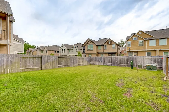 $1,900 | 106 Berlandier Ash Court, Montgomery, TX 77316