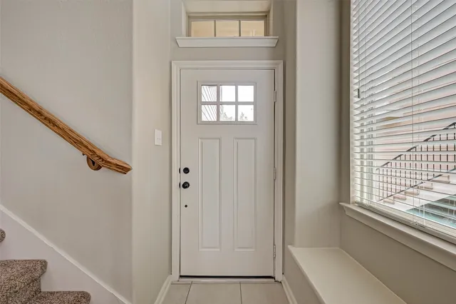 a view of entryway and hall
