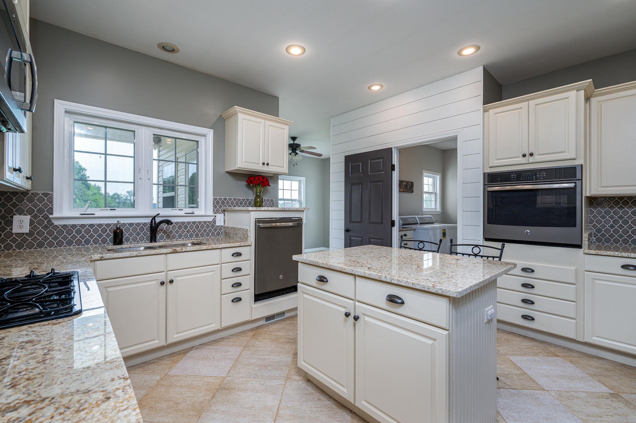 5981 Ocala Road Murfreesboro, TN 37128 - Photo 7 of 25 Gallery Image 7