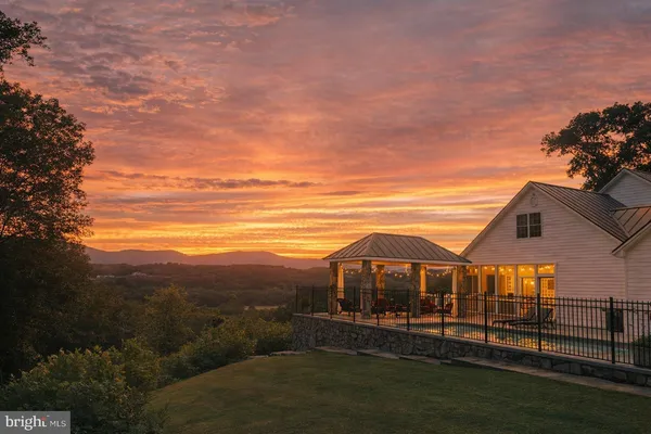 $1,599,999 | 400 Deer Run Circle, Front Royal, VA 22630