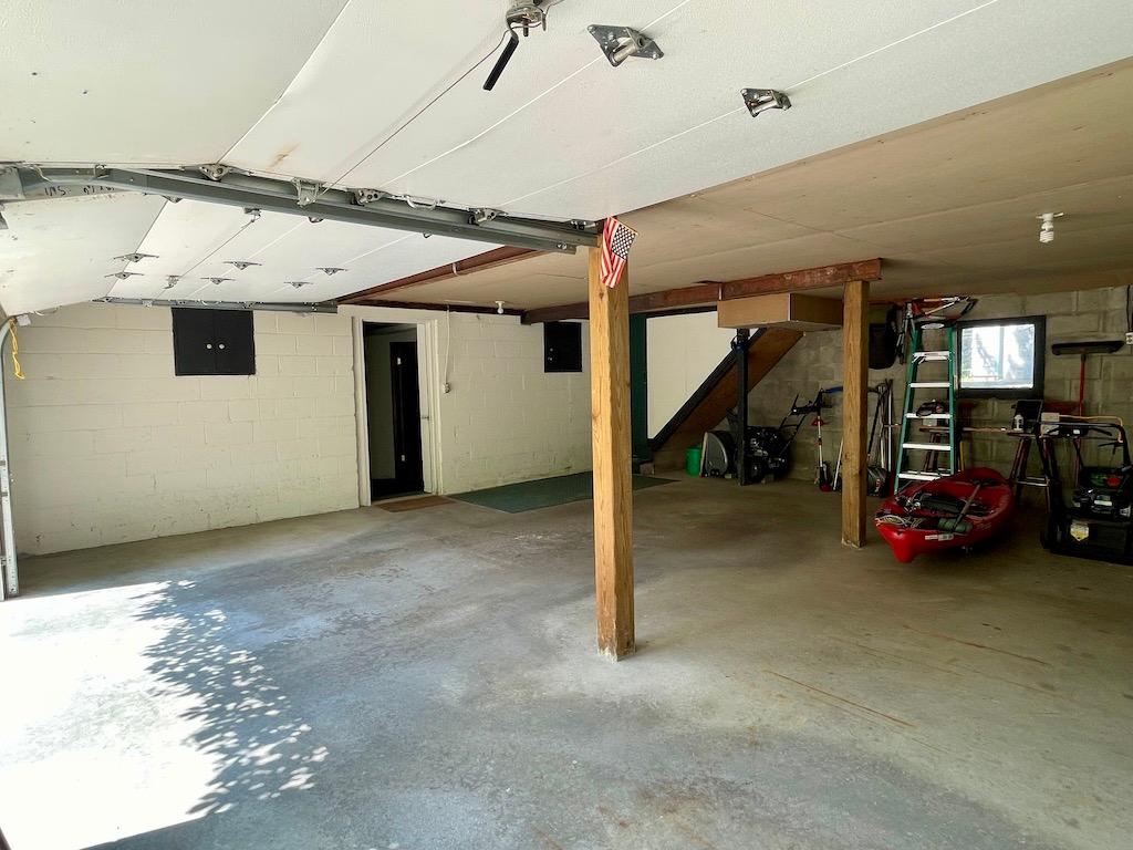 209 Highview Parkway Rhinelander, WI 54501 - Photo 18 of 27 Gallery Image 18