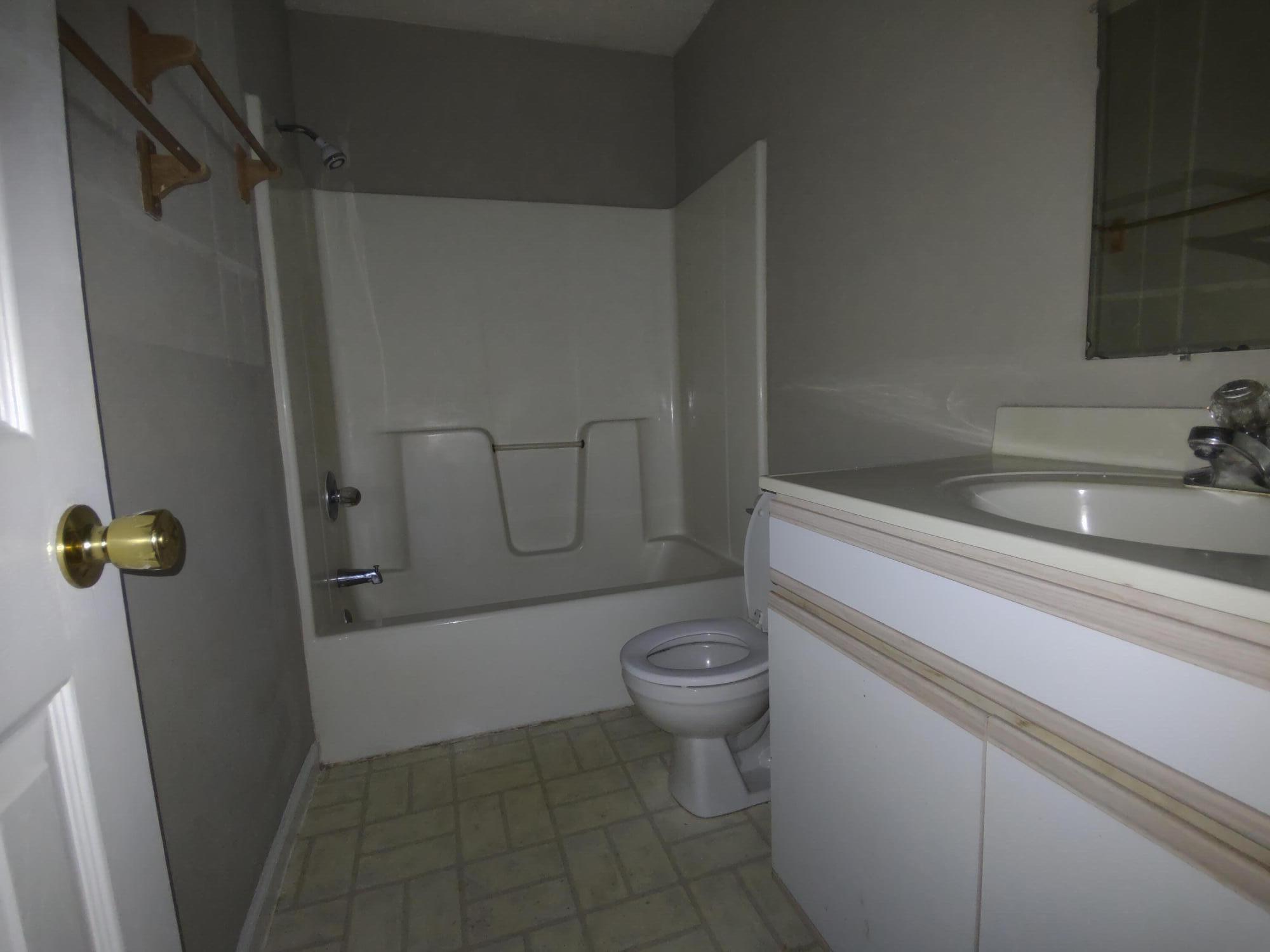 1700 Lone Oak Road, Unit 19 Johnson City, TN 37604 - Photo 9 of 11 Bathroom