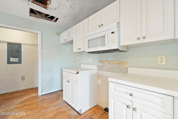 $209,900 | 807 March Court, Unit E, Wilmington, NC 28405