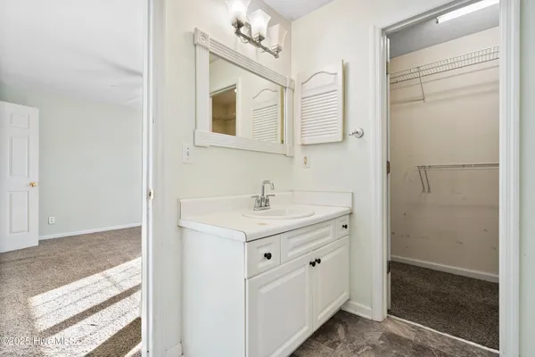 $209,900 | 807 March Court, Unit E, Wilmington, NC 28405
