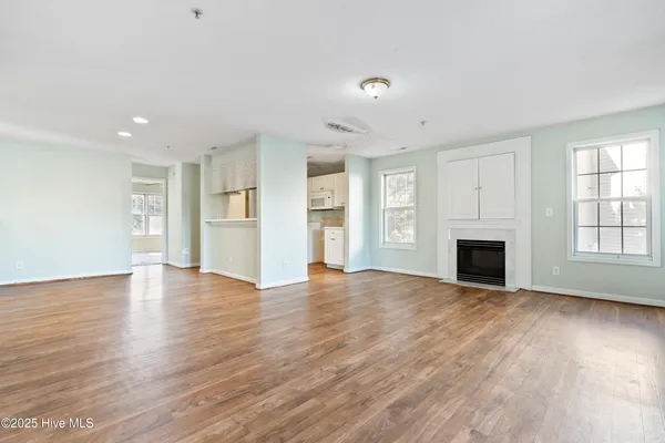 $209,900 | 807 March Court, Unit E, Wilmington, NC 28405