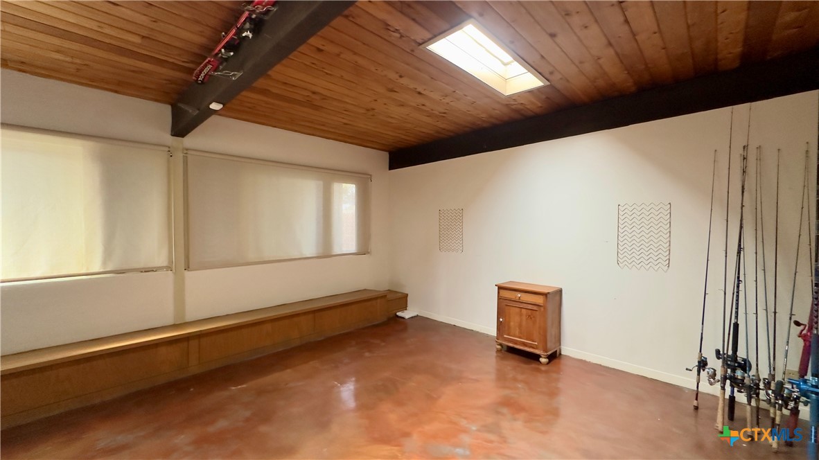 601 Lawrence Street Refugio, TX 78377 - Photo 22 of 42 a view of room with window