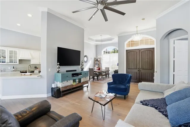 $1,645,000 | 1171 Royal Palm Drive, Naples, FL 34103