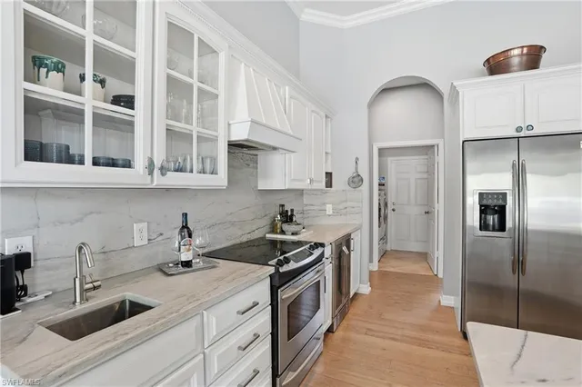 $1,645,000 | 1171 Royal Palm Drive, Naples, FL 34103