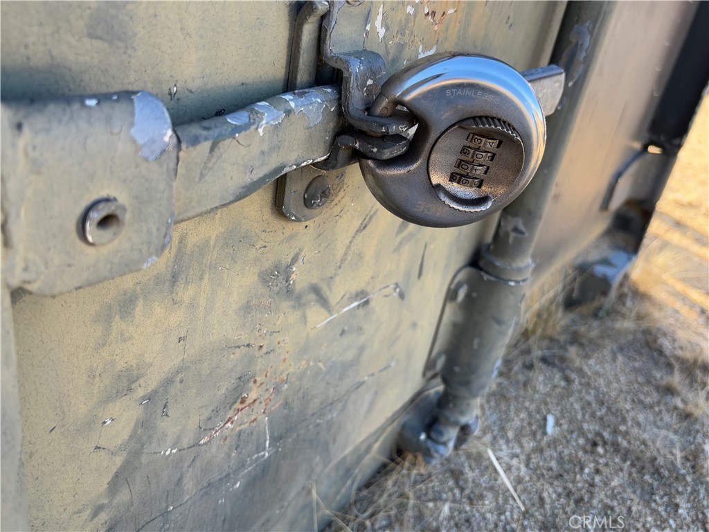 777 Ridgecrest Trail Aguanga, CA 92536 - Photo 18 of 28 a close view of utility room with a sink