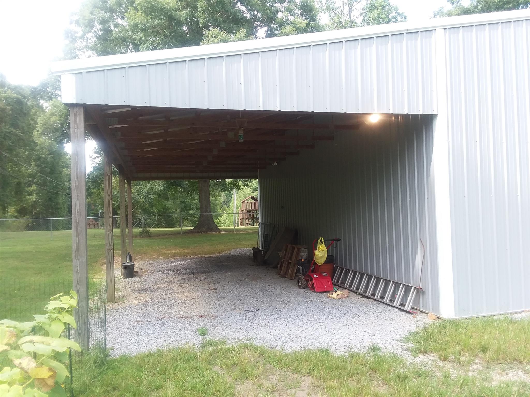 107 Rouse Road Dickson, TN 37055 - Photo 8 of 18 Gallery Image 8