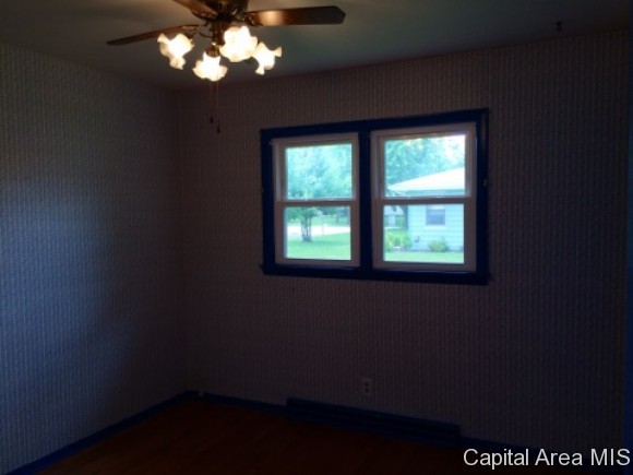 3 Karl Lane Springfield, IL 62702 - Photo 8 of 12
