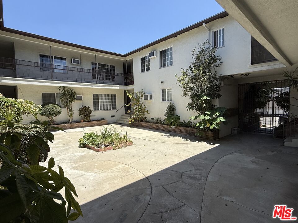 3111 West Ramona Road Alhambra, CA 91803 - Photo 3 of 12