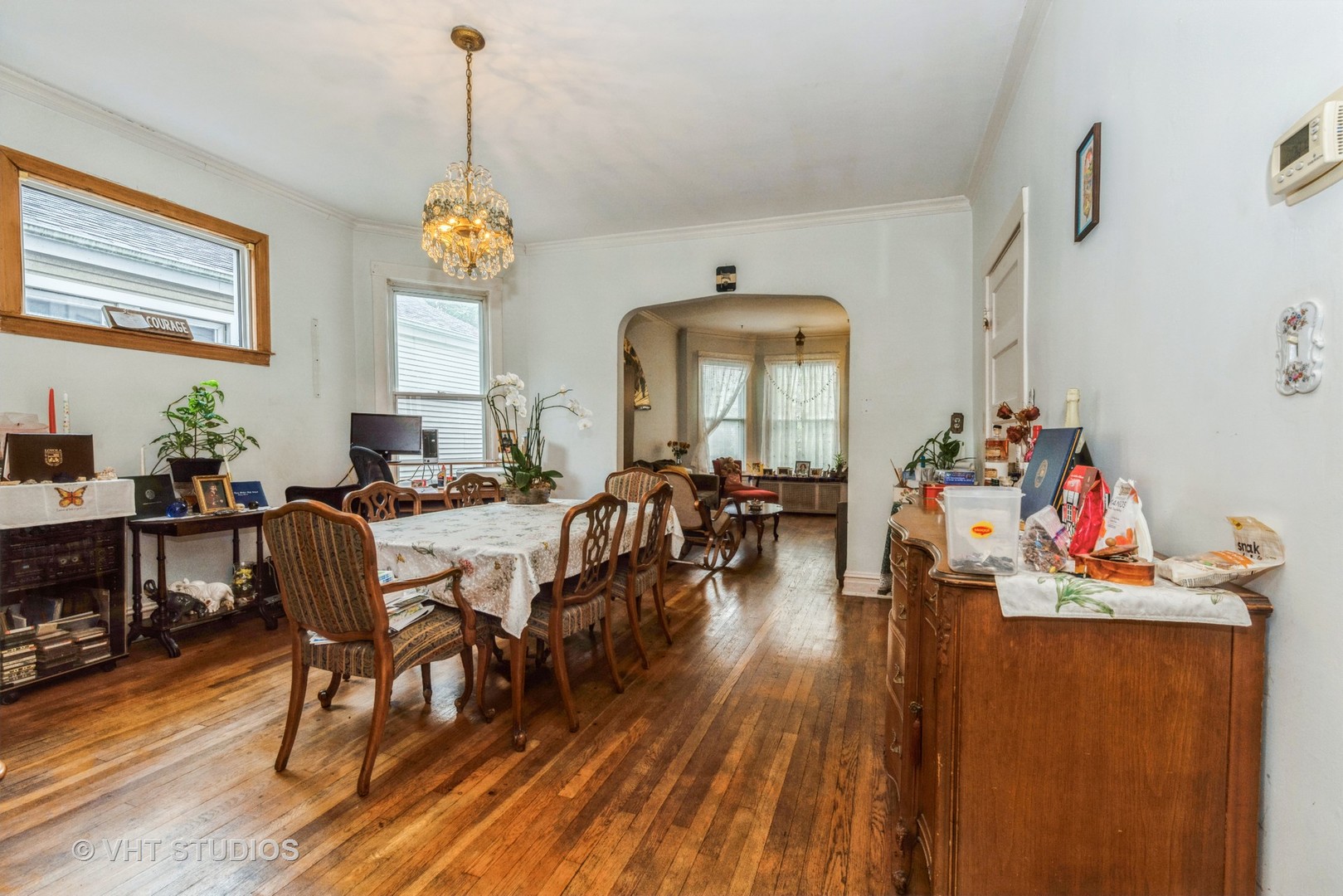 1340 West Rosedale Avenue Chicago, IL 60660 - Photo 4 of 14 Gallery Image 4