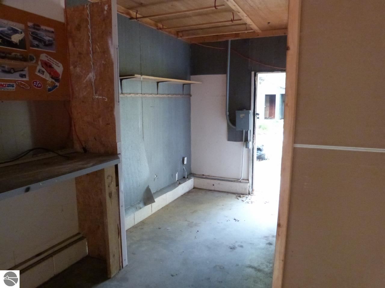 23707 Faylor Road Copemish, MI 49625 - Photo 18 of 33 1749700-17.JPG