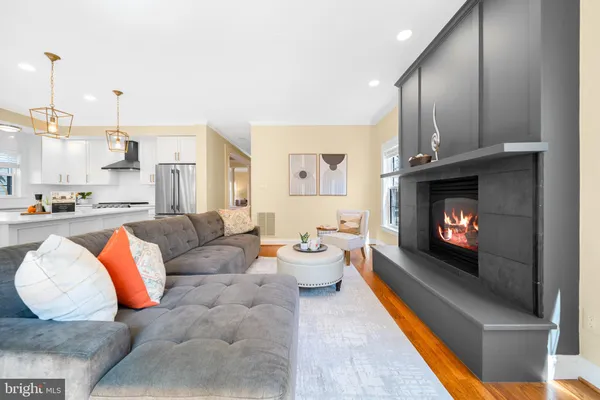 $1,500,000 | 6925 Old Dominion Drive, McLean, VA 22101