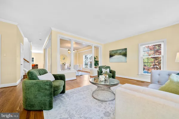 $1,500,000 | 6925 Old Dominion Drive, McLean, VA 22101