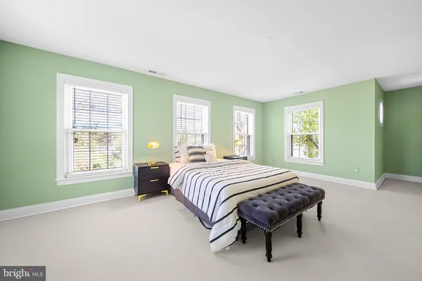 $1,500,000 | 6925 Old Dominion Drive, McLean, VA 22101