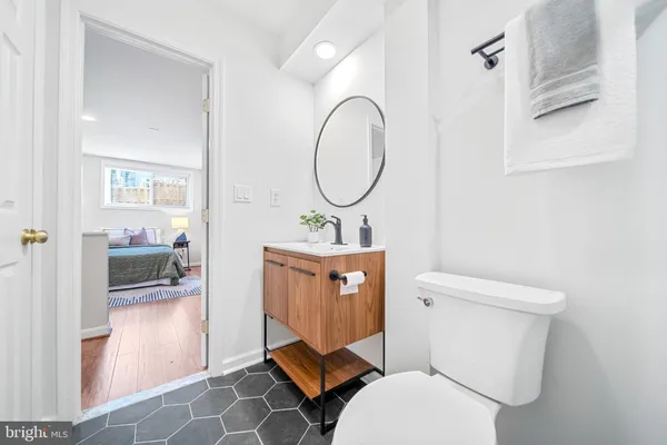 $1,500,000 | 6925 Old Dominion Drive, McLean, VA 22101