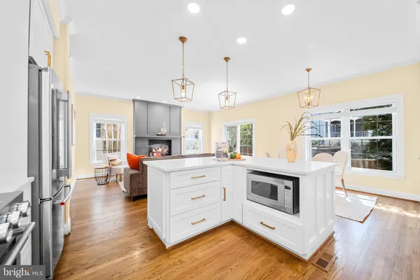 $1,500,000 | 6925 Old Dominion Drive, McLean, VA 22101