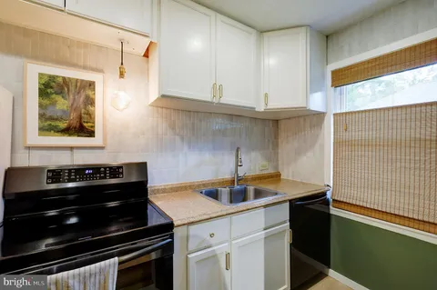 $195,000 | 54 Ridge Road, Greenbelt, MD 20770