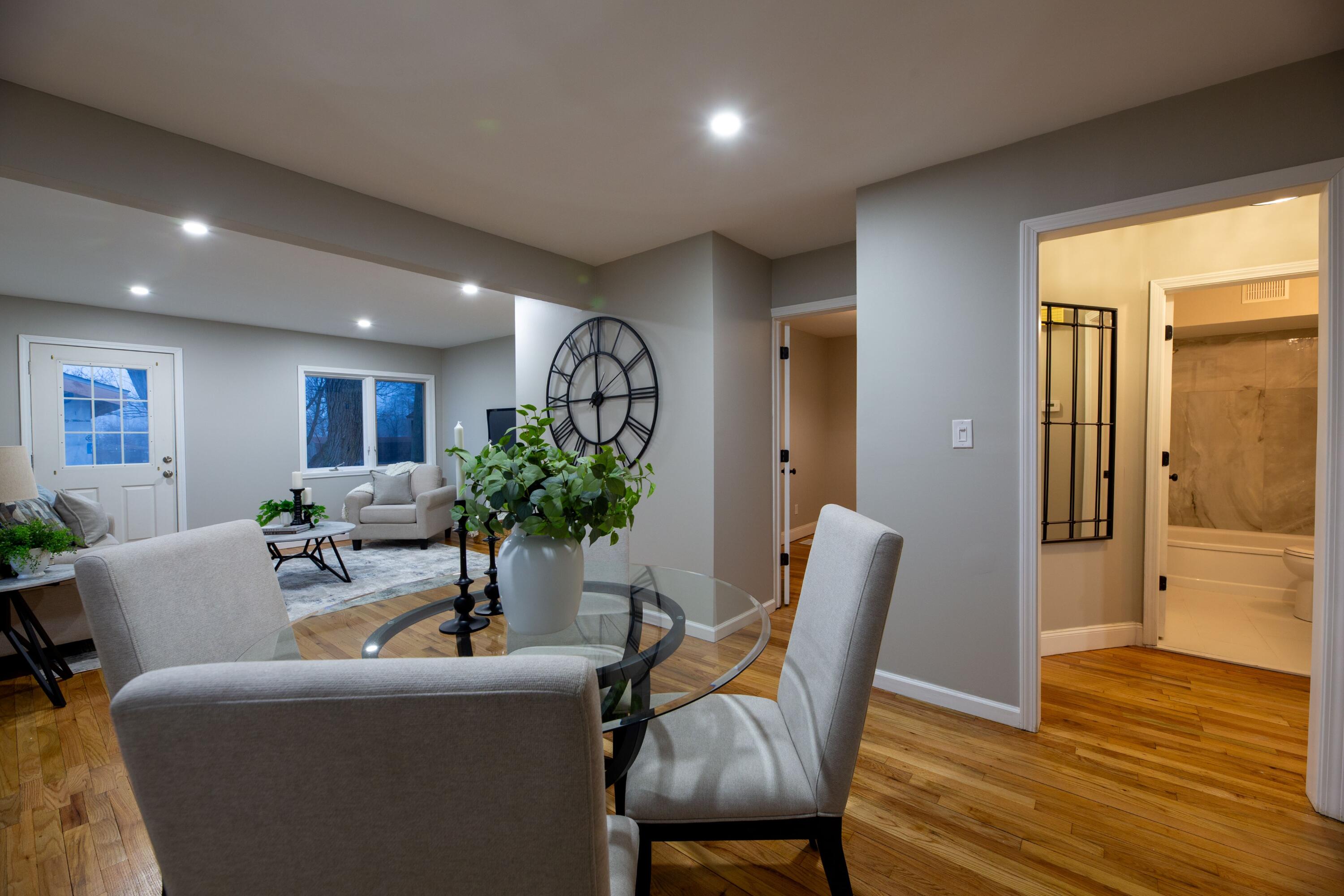 2679 Oxford Road Berkley, MI 48072 - Photo 14 of 26 OxfordFamDRview