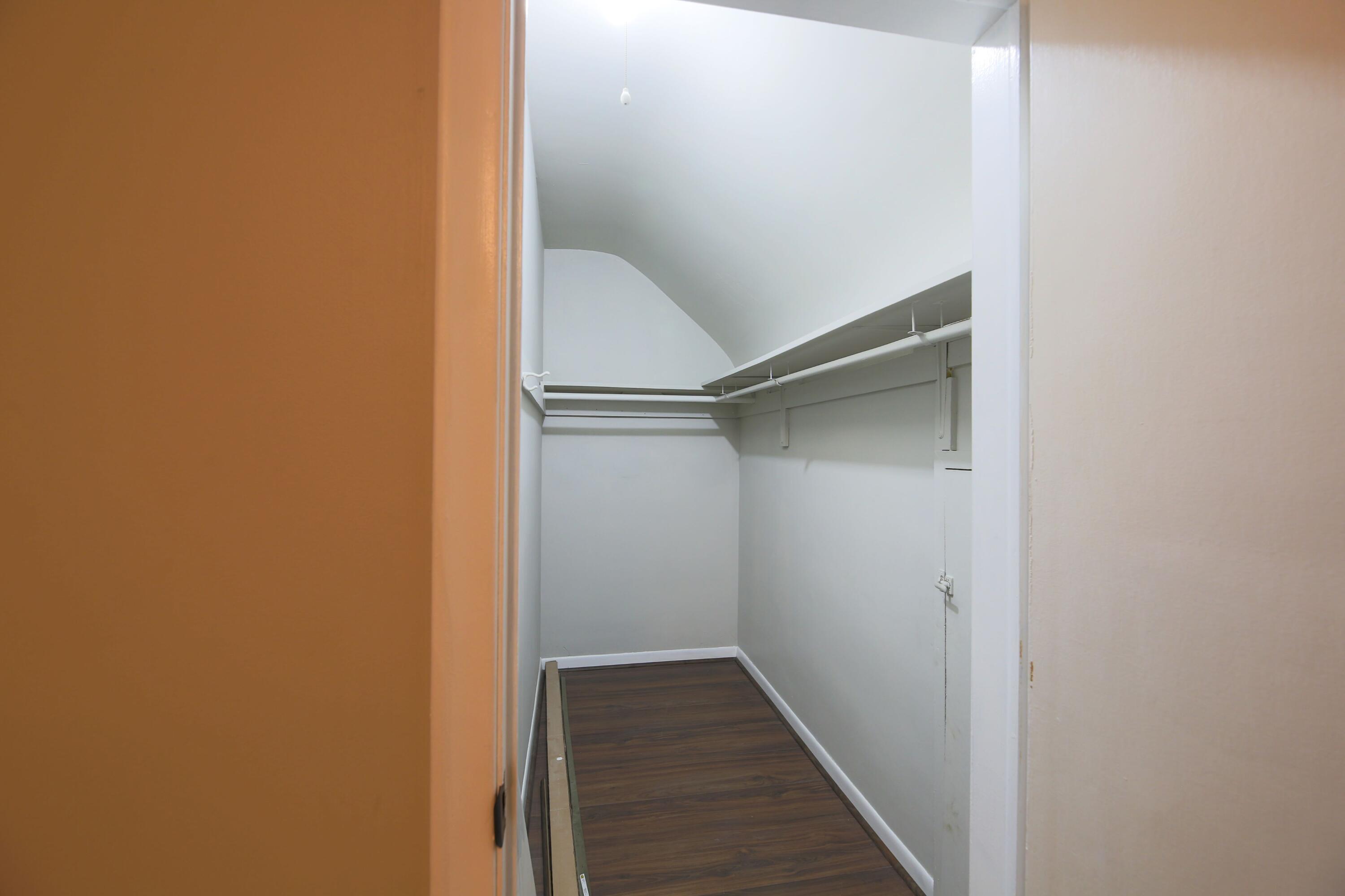 2679 Oxford Road Berkley, MI 48072 - Photo 22 of 26 OxfordWIC