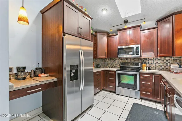 $325,000 | 11047 Santa Fe Street East, Jacksonville, FL 32246