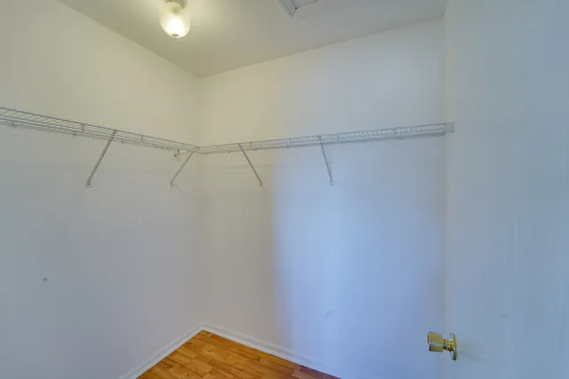 $1,800 | 1231 Silverstone Drive, Unit 1231, Carpentersville, IL 60110