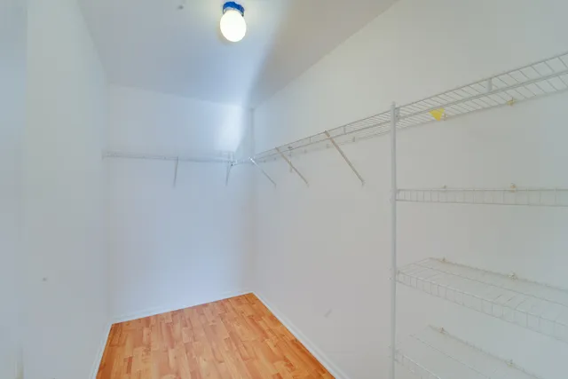 $1,800 | 1231 Silverstone Drive, Unit 1231, Carpentersville, IL 60110