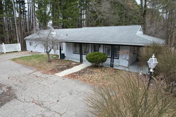 $229,000 | 4491 South Jackson Road, Jackson, MI 49203